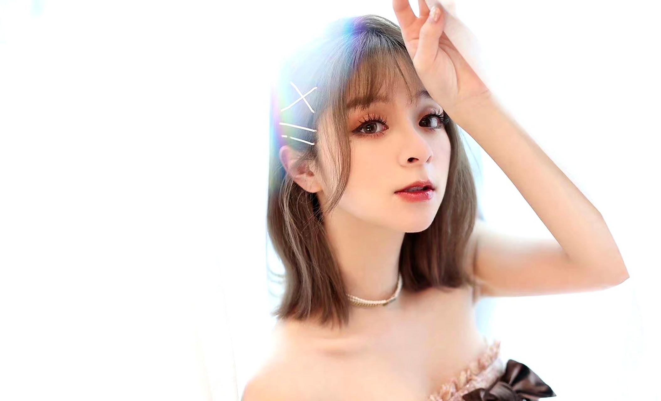 美依礼芽拍了很久的写真,好看吗?