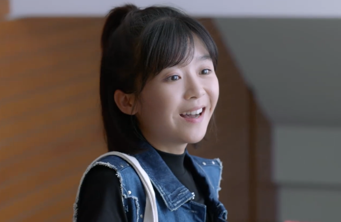 有着"双面孔"的4位女星,初看少女感满满,偶尔又像个小老太