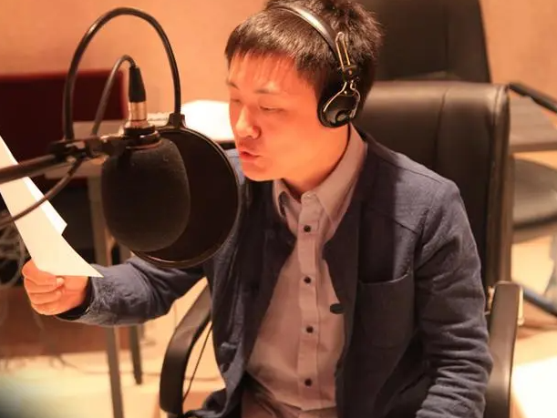 cv张杰和cv阿杰是同一个吗