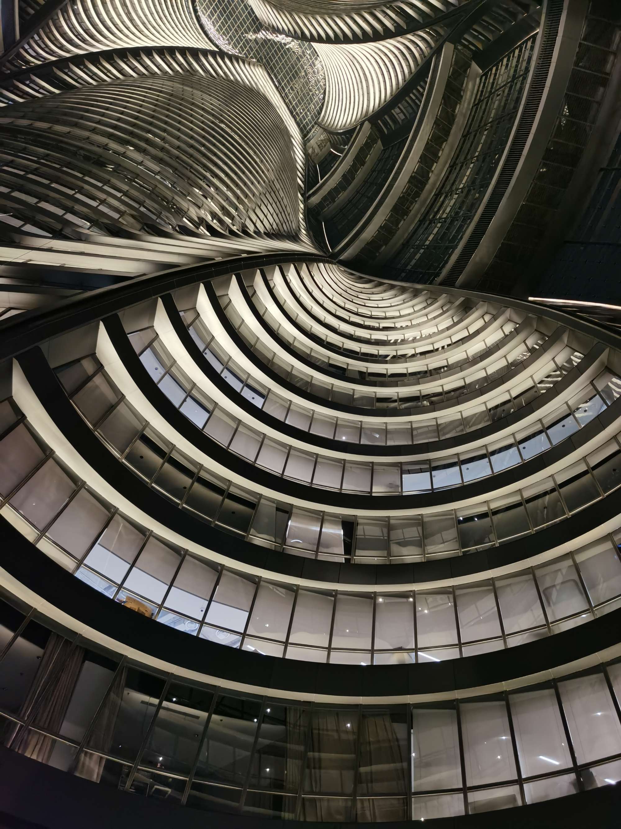 夜色下的丽泽商务区