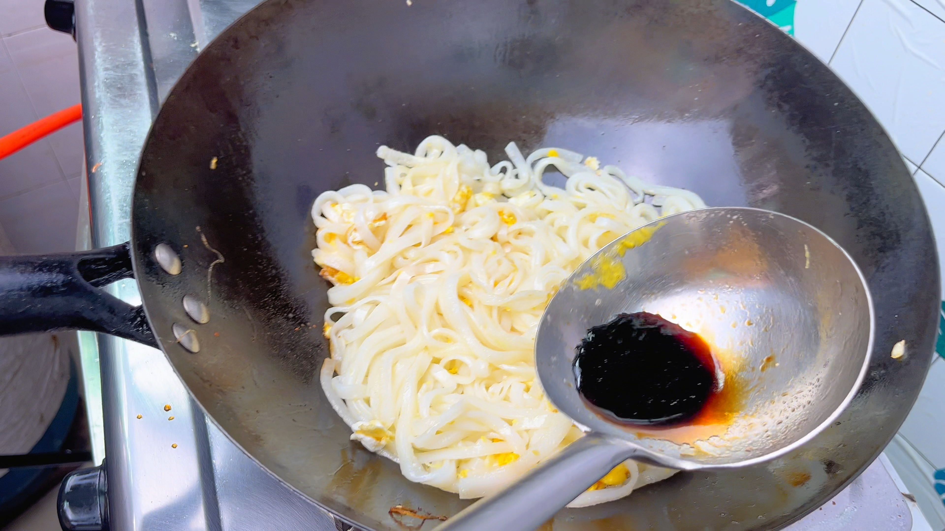干炒牛肉粿条,潮汕特色家常菜