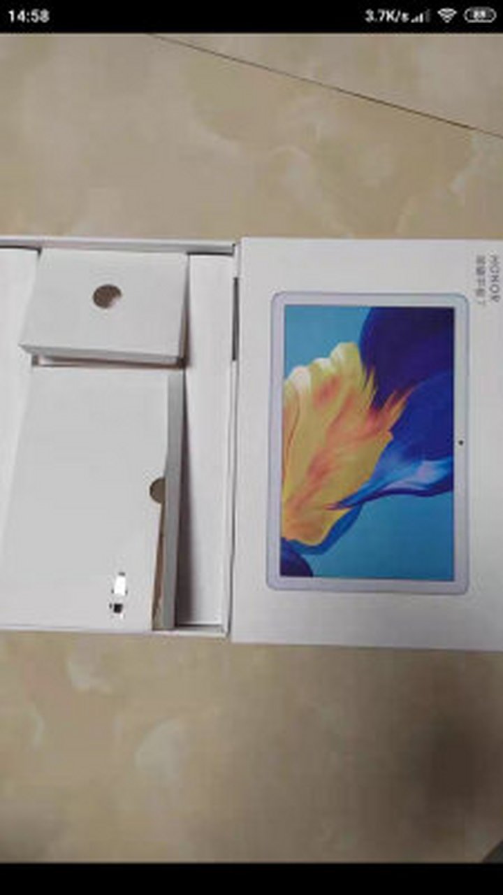 荣耀平板7和v6参数对比,荣耀6和7平板哪个好  荣耀平板7也还不错的