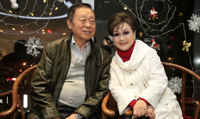 金铁霖与李谷一相亲相爱为何还是离了婚?答案令人意想不到
