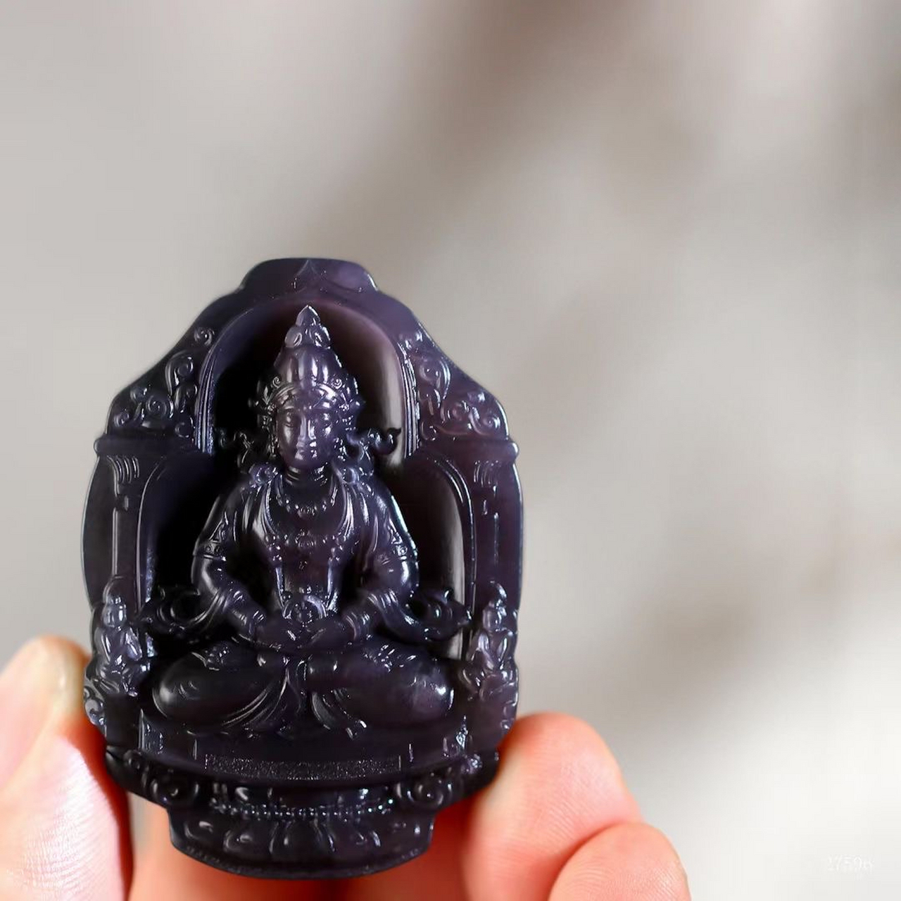 精品美物 【紫气东来*观音】和田玉帝王紫,紫色浓郁,祥瑞尊贵!