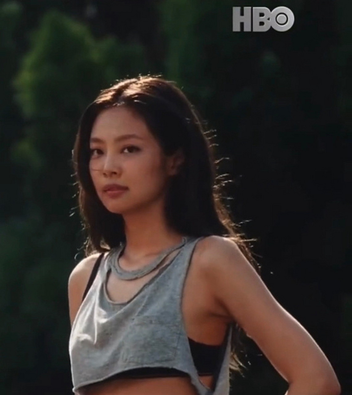 jennie最新美剧跳舞镜头曝光,火爆尺度拉满,部分网友觉得接受不了.