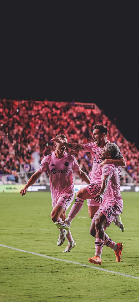 迈阿密国际夺冠瞬间,分享一组梅西的#梅西# 壁纸