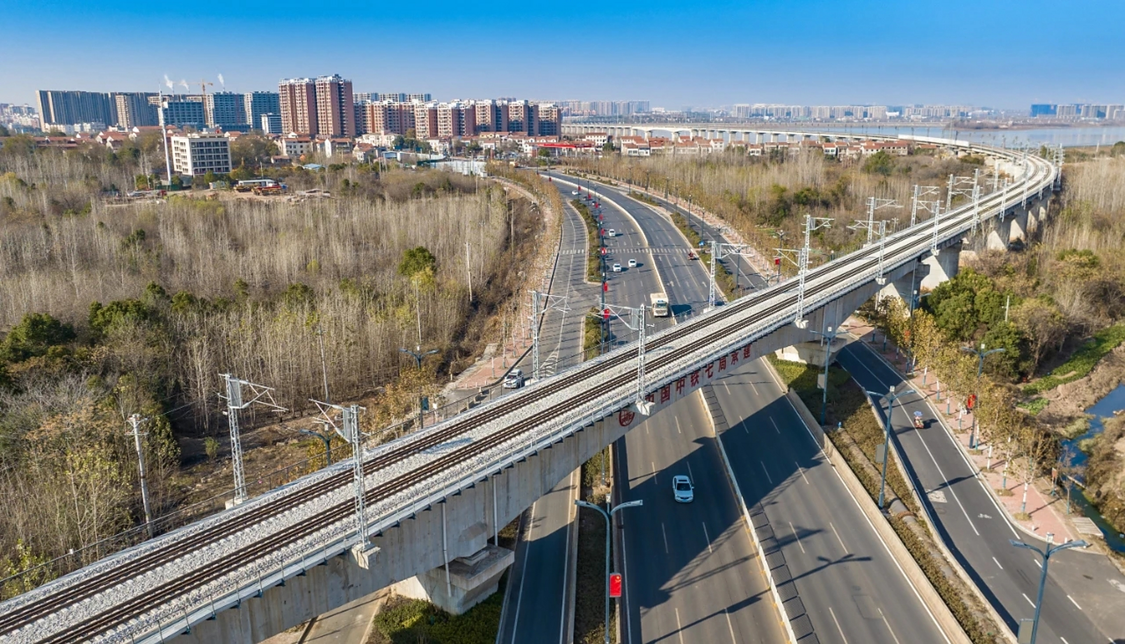 武汉至黄州铁路近期将开通,武黄铁路:西起京广线滠口站,东至京九线