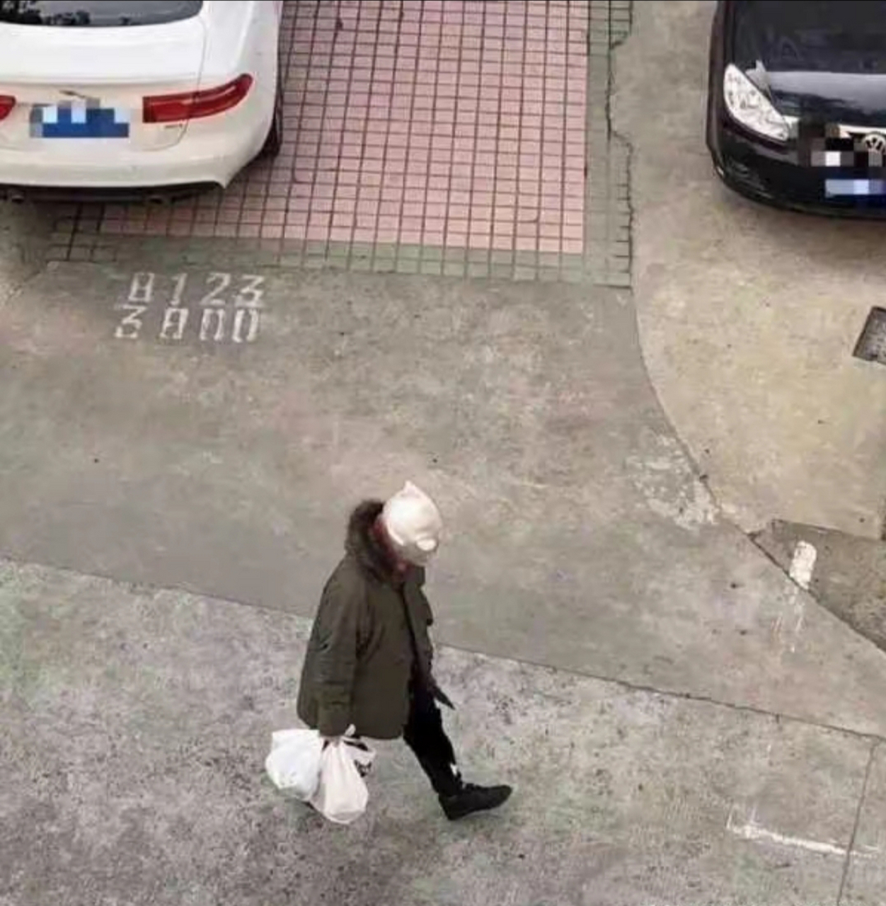 晚安奥特曼退休生活