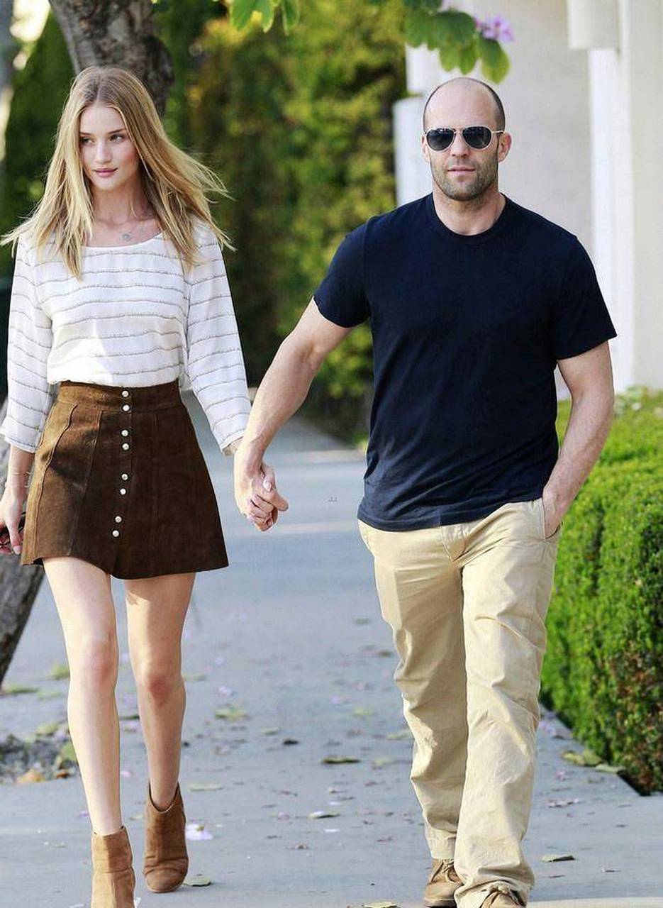 这个矮个秃顶男人走了"桃花运"了,娶了这么一个大美女--罗茜·汉丁顿