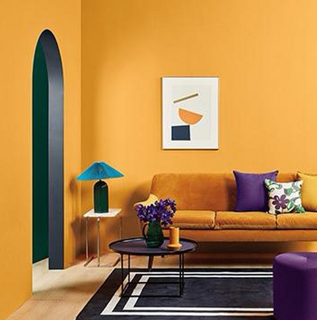 在个性极强的家庭之中,通常在墙体,家具,软装等位置使用不同颜色搭配