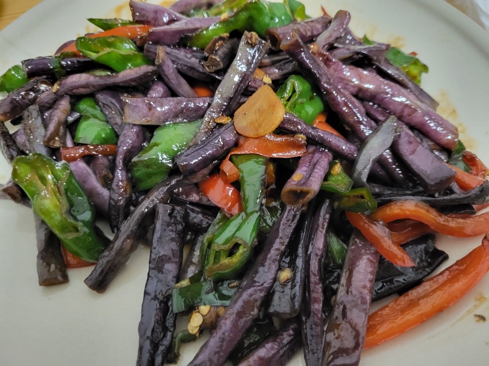 农家家常菜好吃不腻菜系红豆角炒青红辣椒