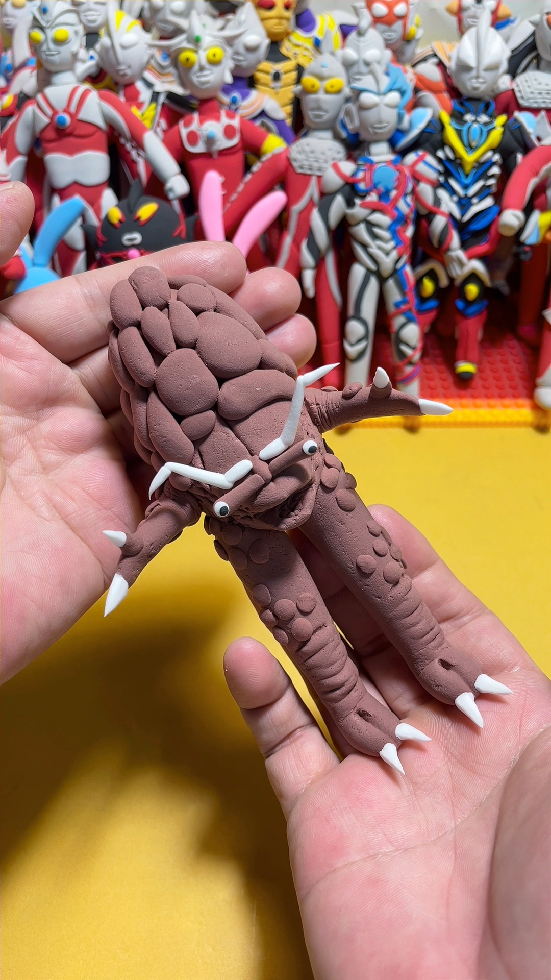 粘土手工时刻:捏奥特曼宇宙人布拉科星人