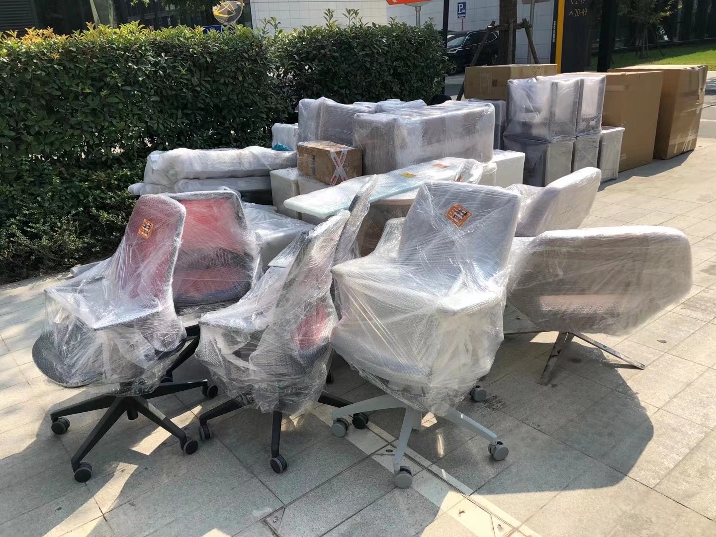 办公室搬家;家具拆卸,物品搬运打包-上海搬家公司拆装小技巧