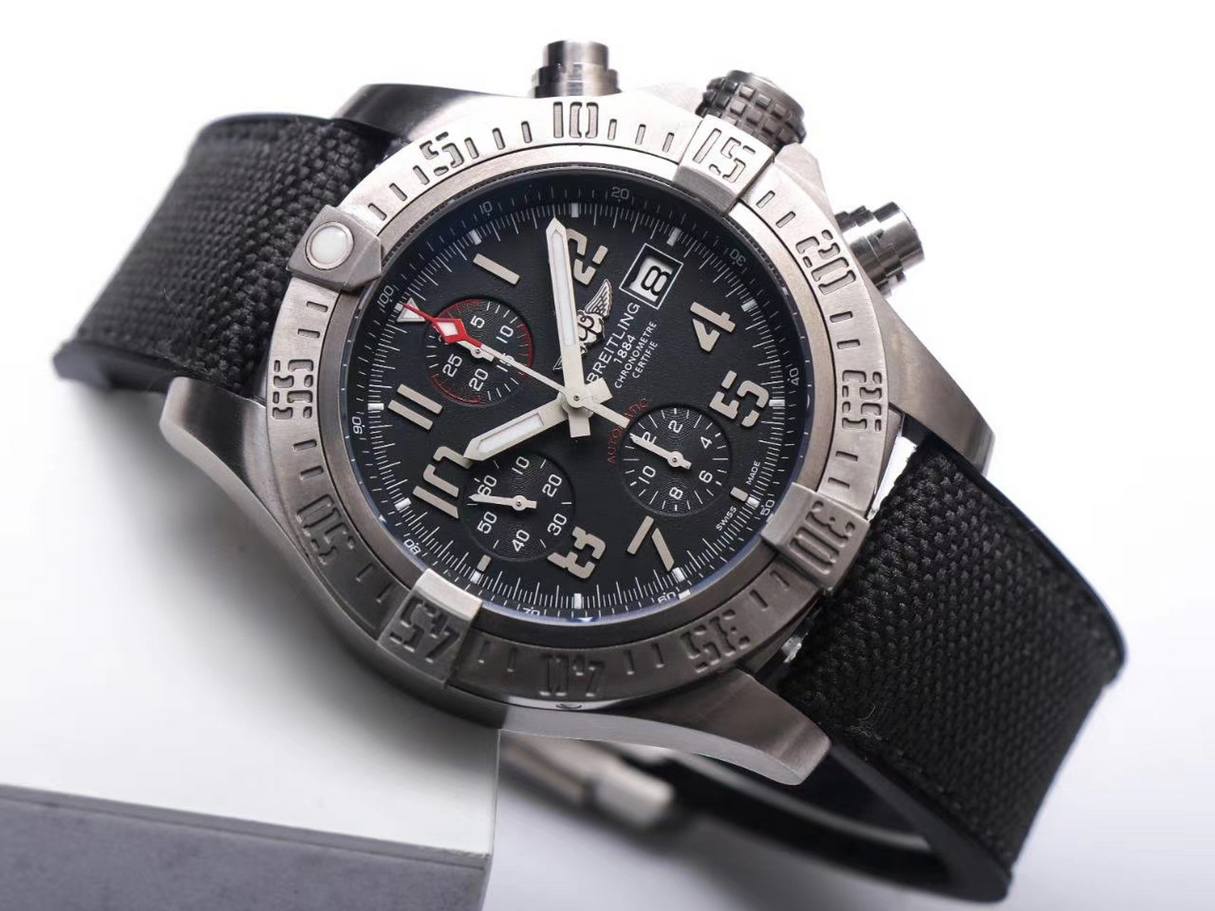 百年灵新款腕表 —— 复仇者【战机】(avenger bandit)military军用