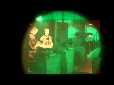 黑夜狙击"吸血鬼":是谁率先推出红外线夜视镜"黑科技"?