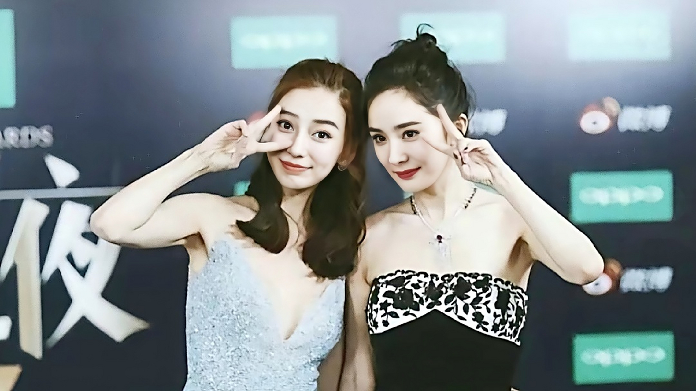 杨幂和angelababy的同框照曝光,网友:世界上最美的两个女人?