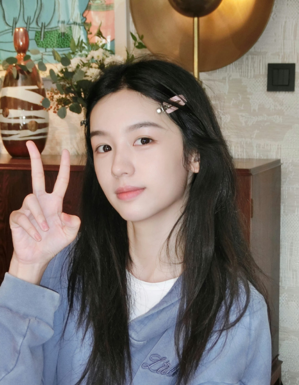 周也高清壁纸头像(四十二)[期待]