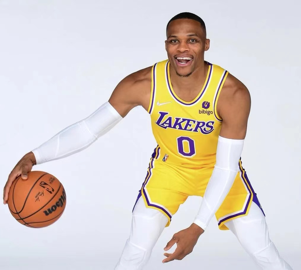 拉塞尔·威斯布鲁克