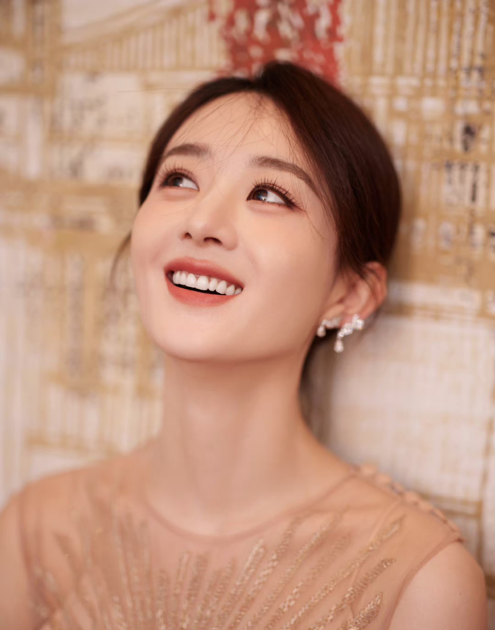 [打call]赵丽颖工作室发了五月行程图,   行程是真的很忙碌了!