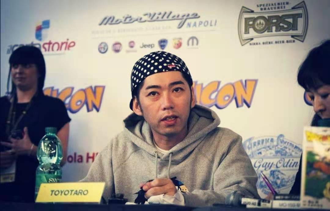 龙珠:贝吉塔变身破坏神之后,作者丰太郎被愤怒的粉丝"冲塔"