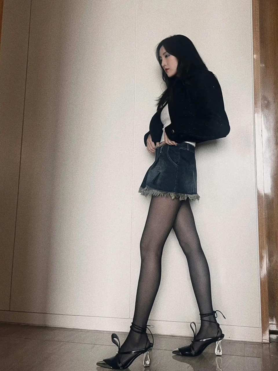 孟佳  黑丝大长腿  性感尤物