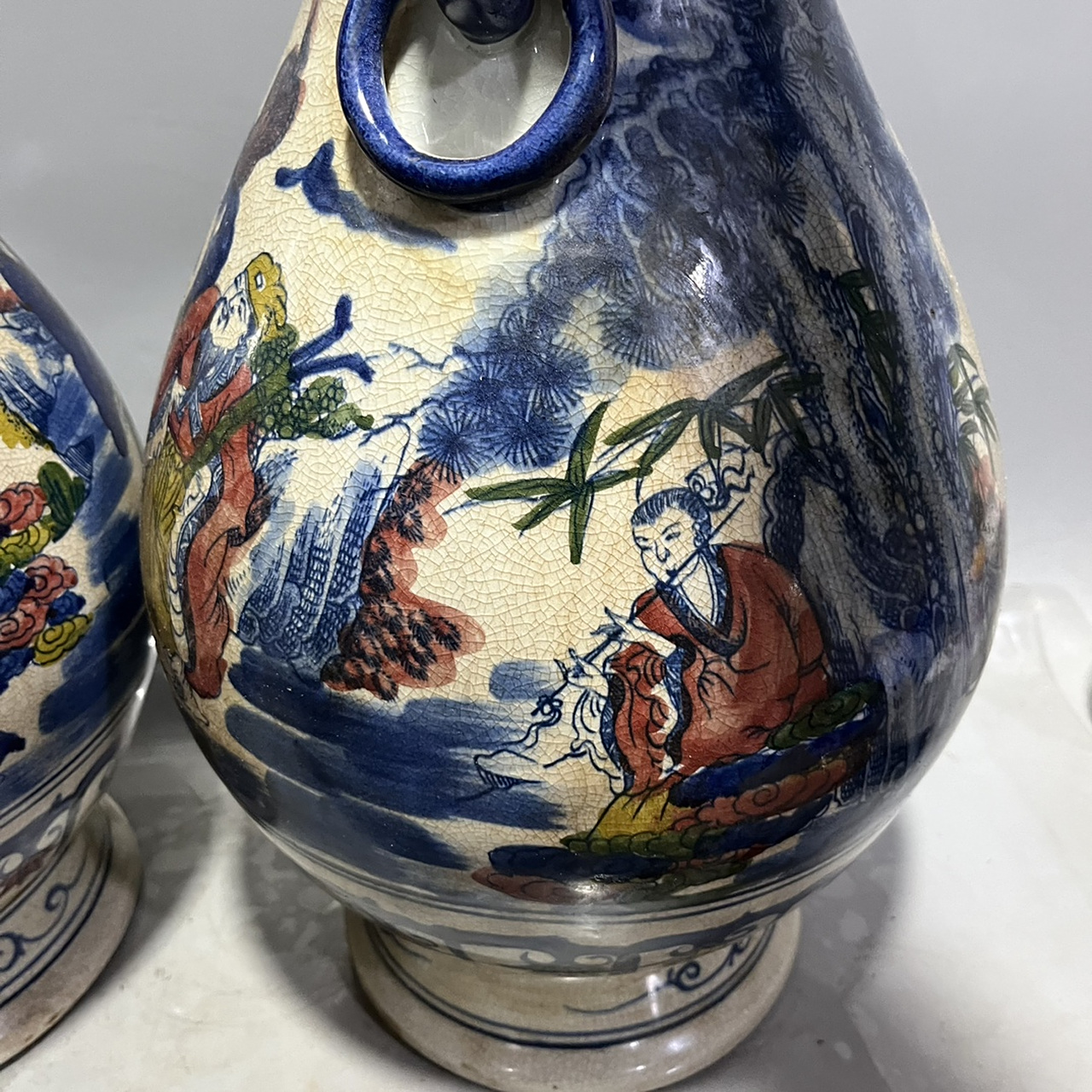 大元国至正八年,手绘青花釉里红人物八仙大象耳瓶一对