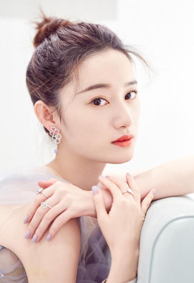 郭晓婷经纪人丨最明亮的星星"敏敏格格"