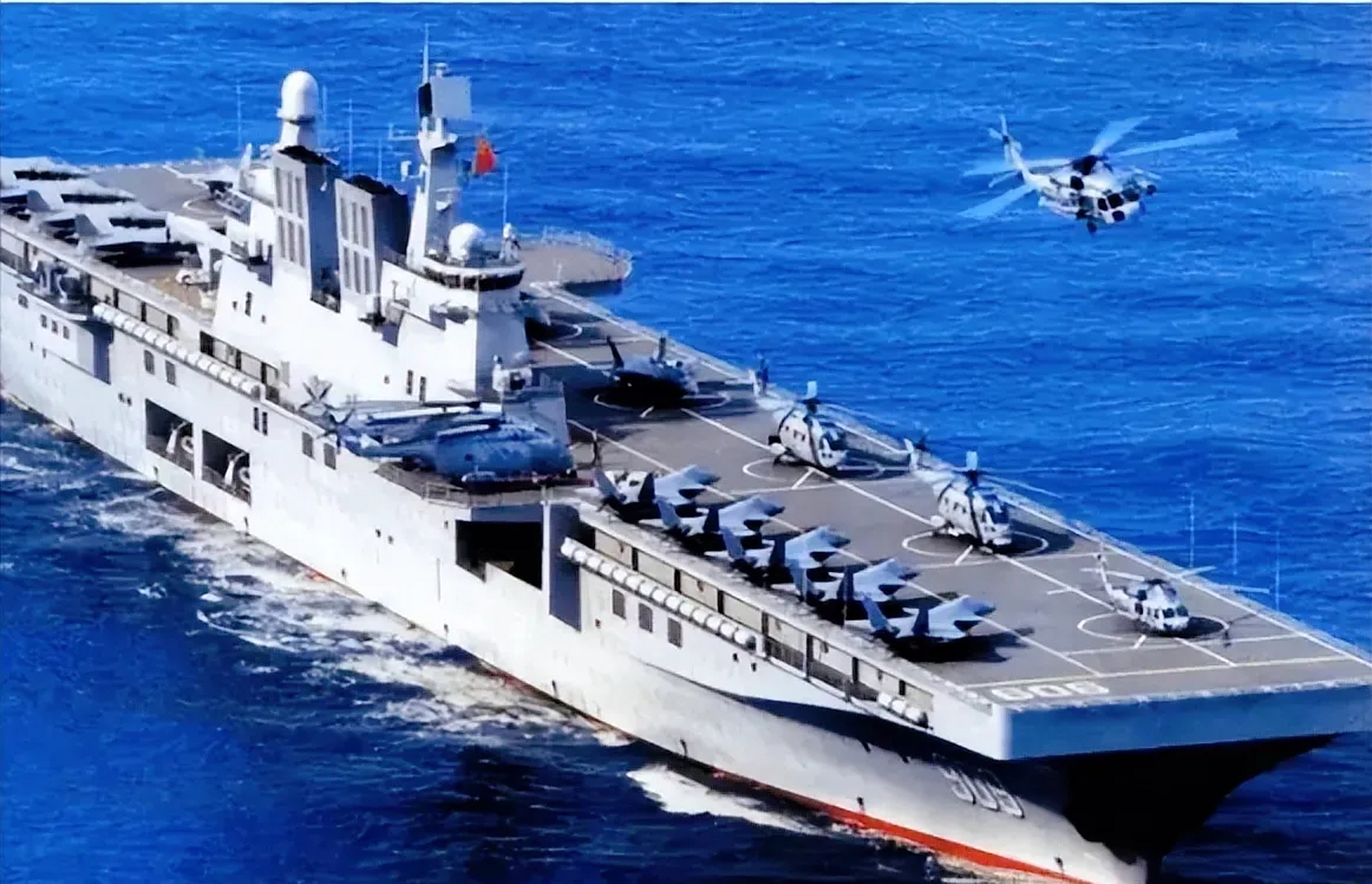 今天看到海南舰舰长说不开第一枪,但你绝对不给敌人开第二枪的机会,这