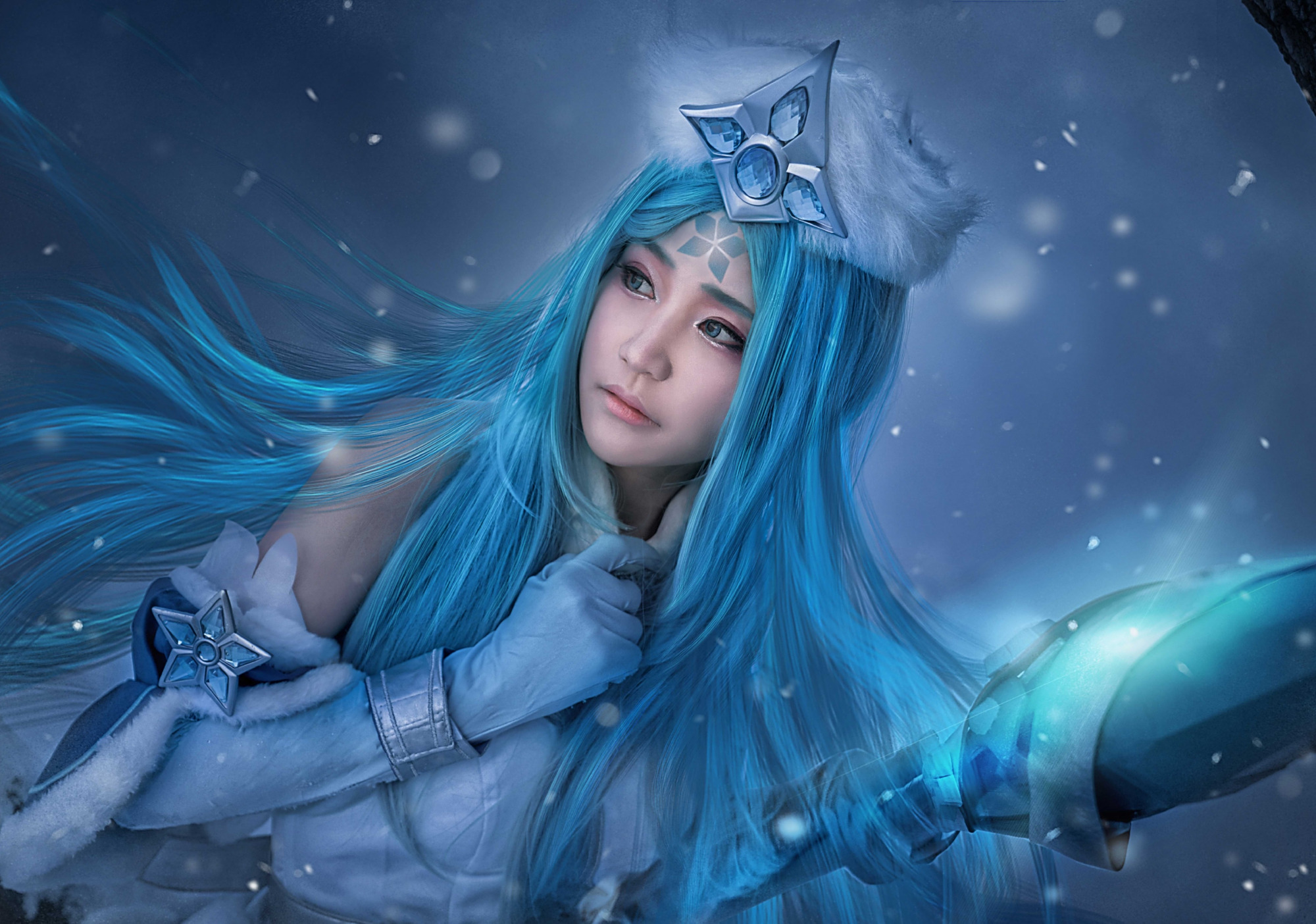 王昭君的冰雪之华cos正片,如梦似幻,美得不似在人间