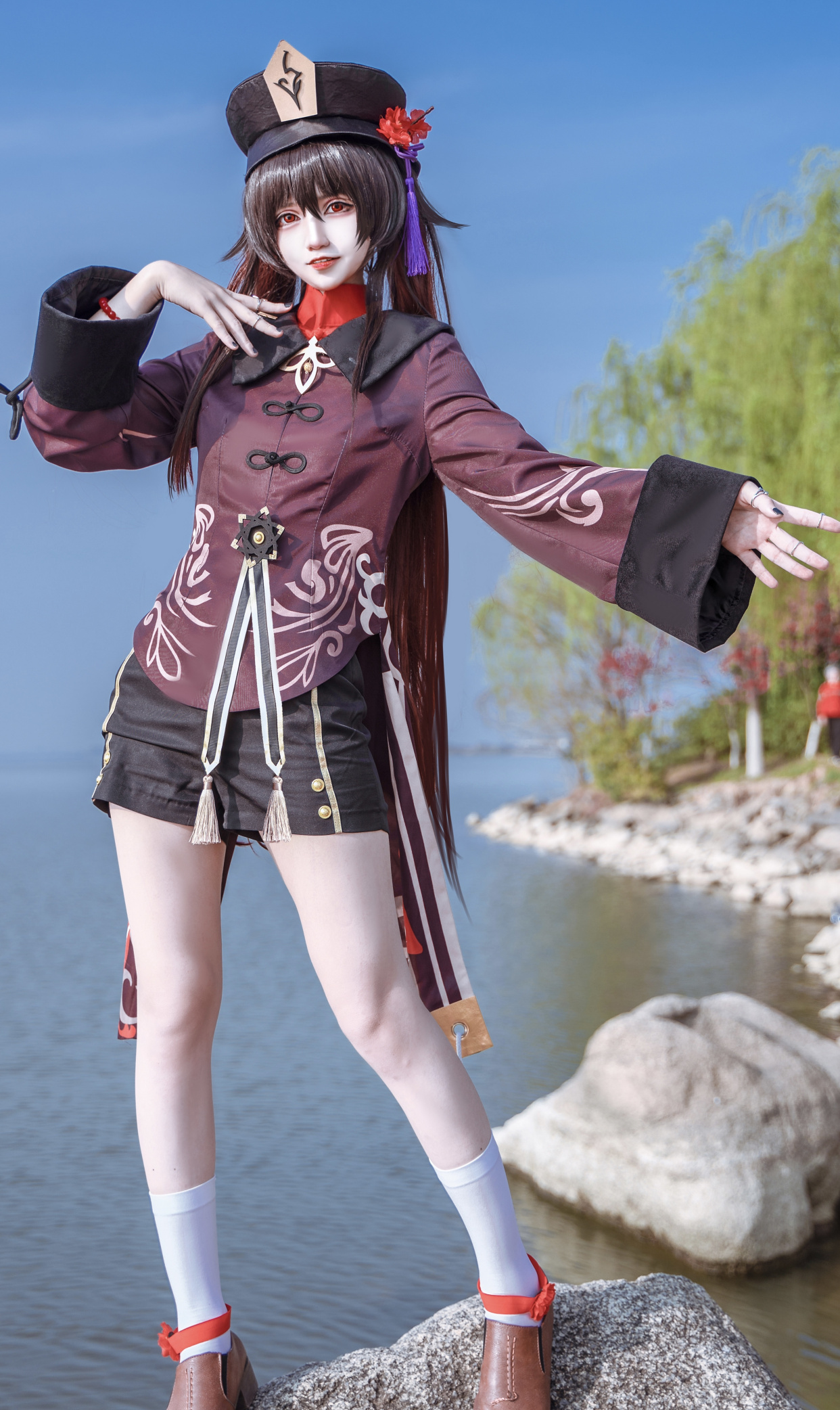 《原神》胡桃cos,她一个古灵精怪的小女孩,能讨得你的欢心吗?