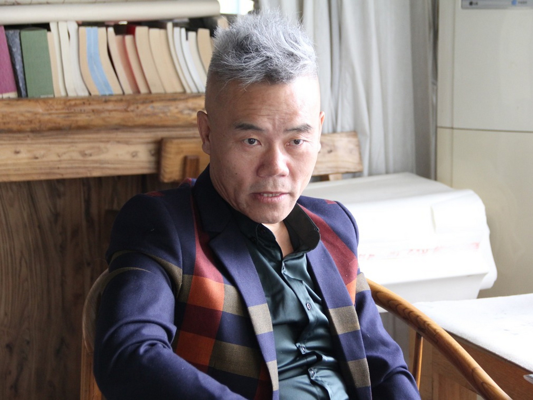 何祚庥老院士对司马南icon的"极左"言论既担心又警告,他与司马南是