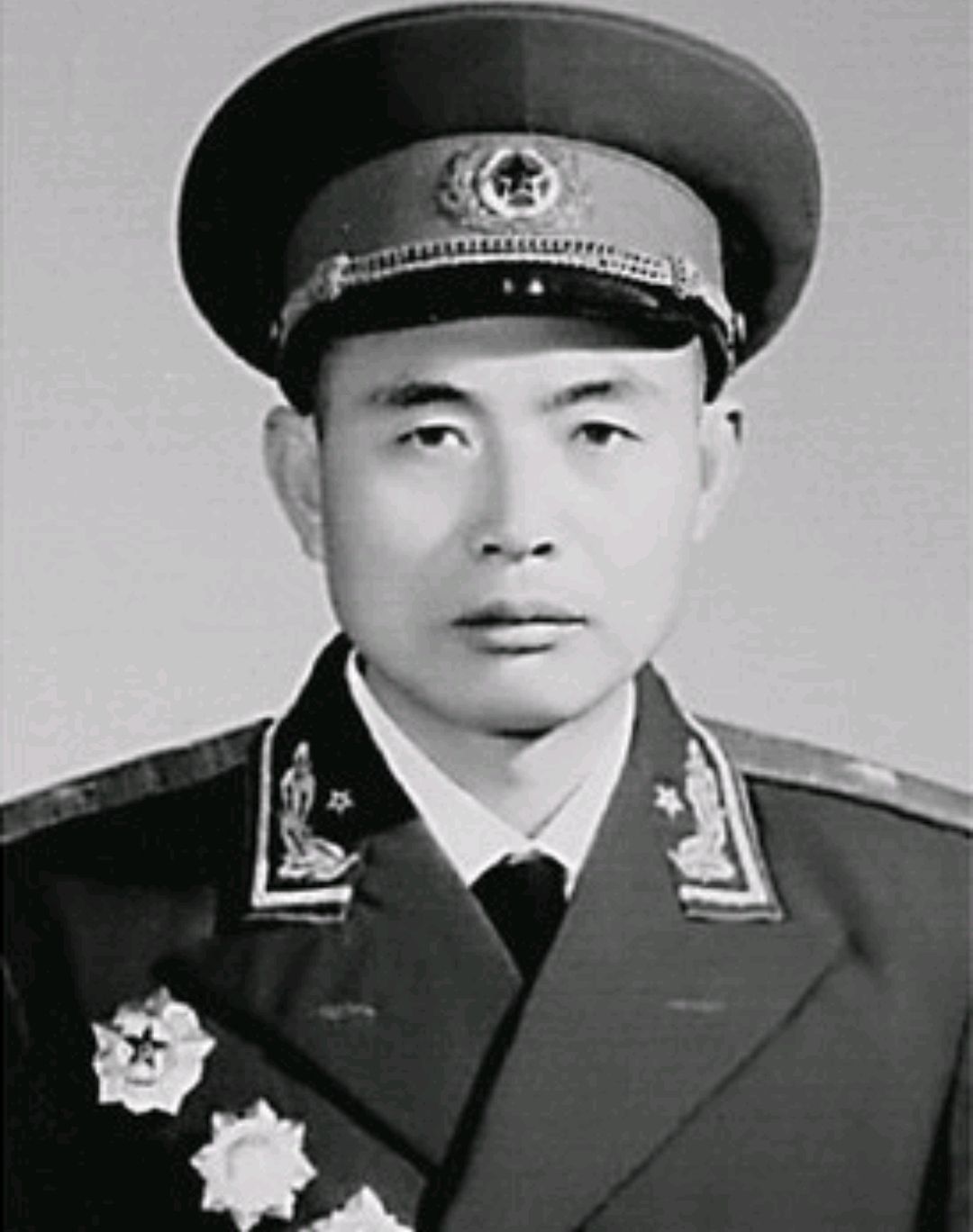 通信院长黎东汉:师级干部,55年大授衔时,因何被授予少将军衔?