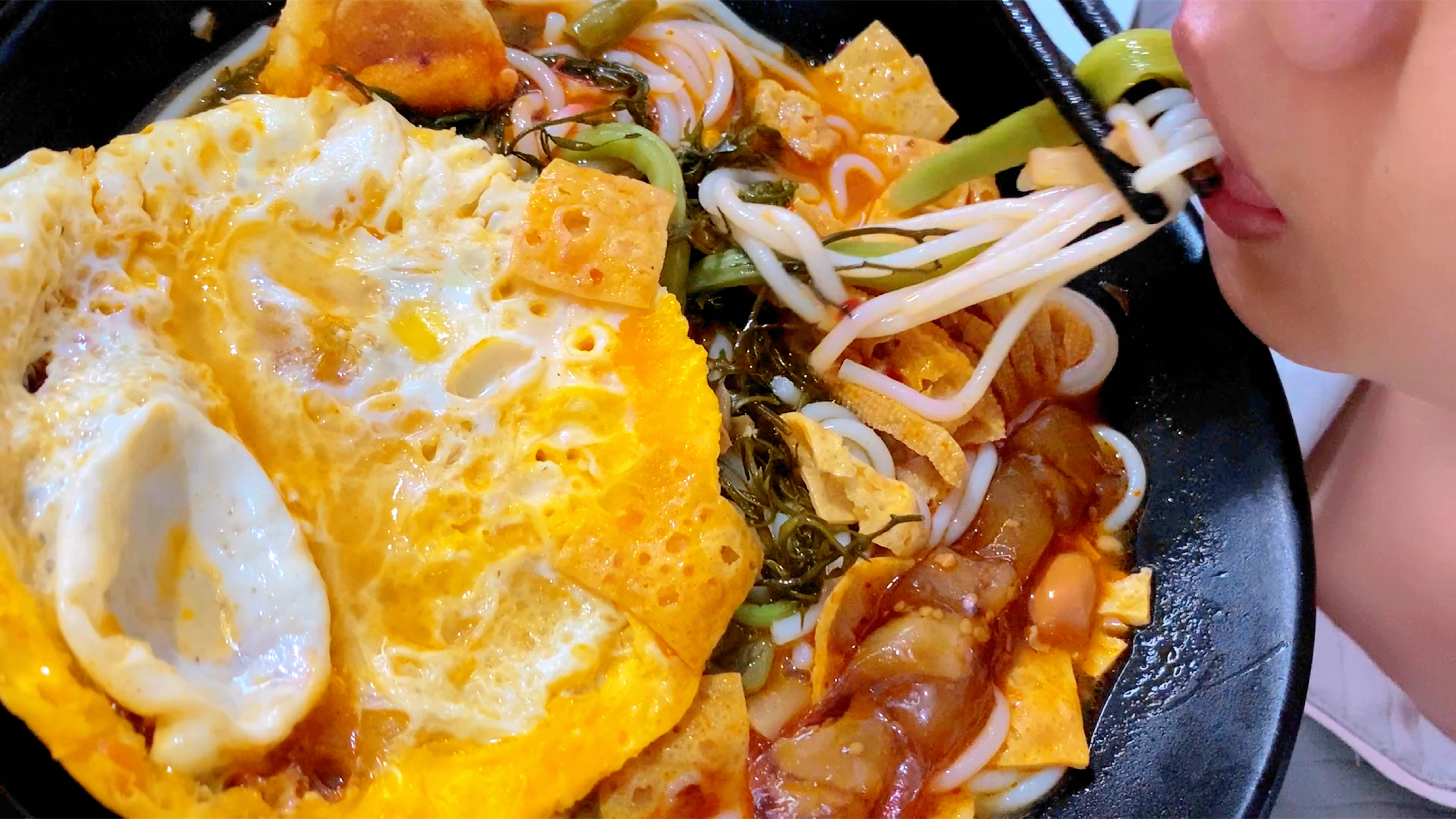 煎蛋螺蛳粉太好吃了