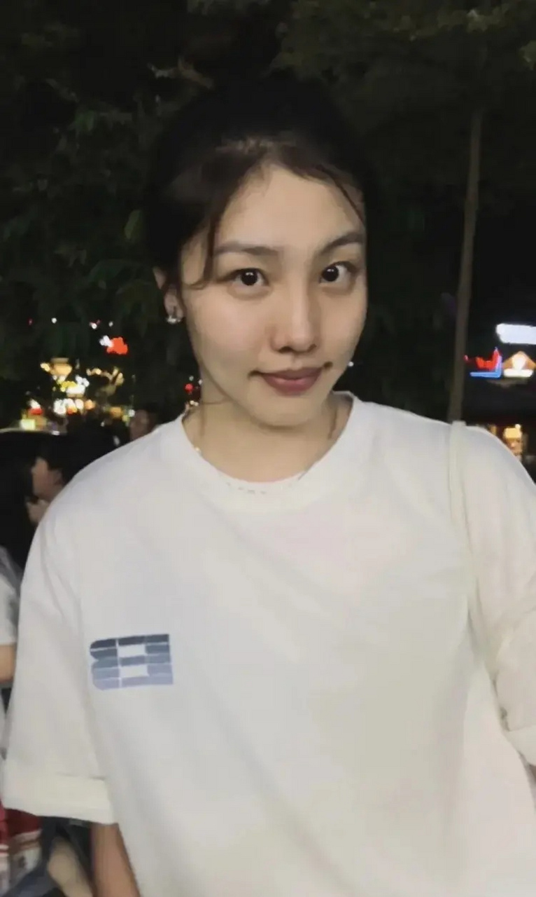 中国女篮第一美女:张茹icon!