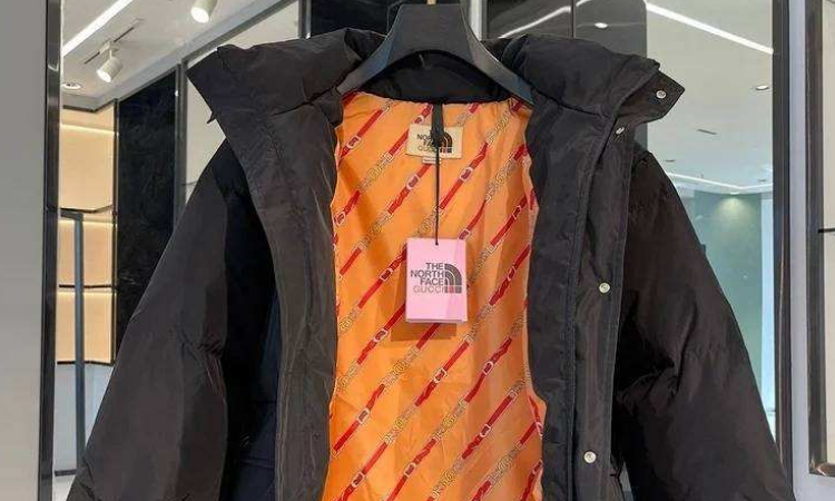 北面gucci联名羽绒服怎么买