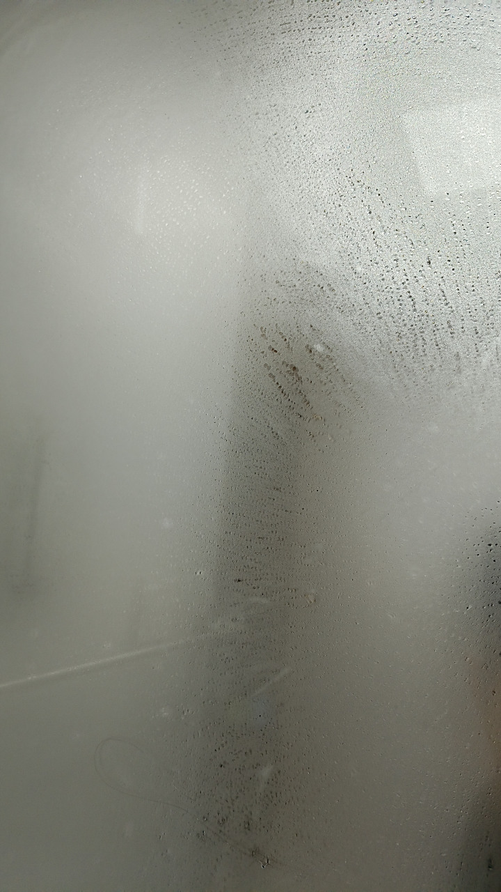 南风天 早上出门,气温有点凉,中午却热得不行,今天温差已经达到16度