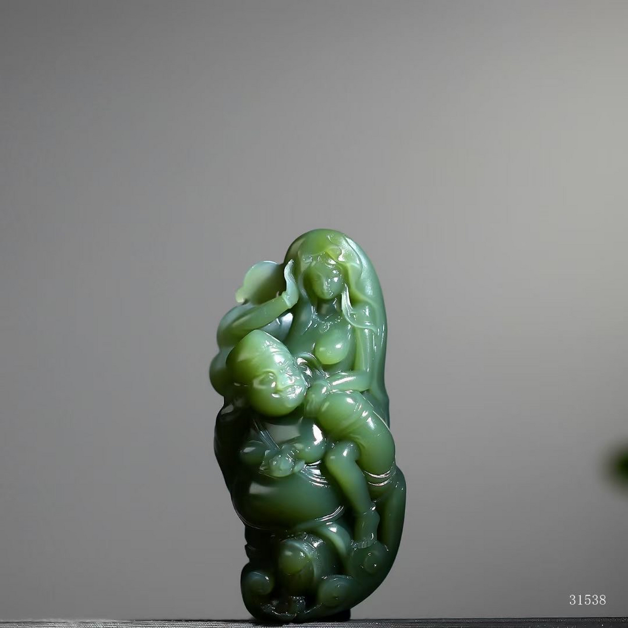 名师经典 【八戒娶亲】新疆和田青玉籽料,沙枣青,脂粉极好,细润无敌