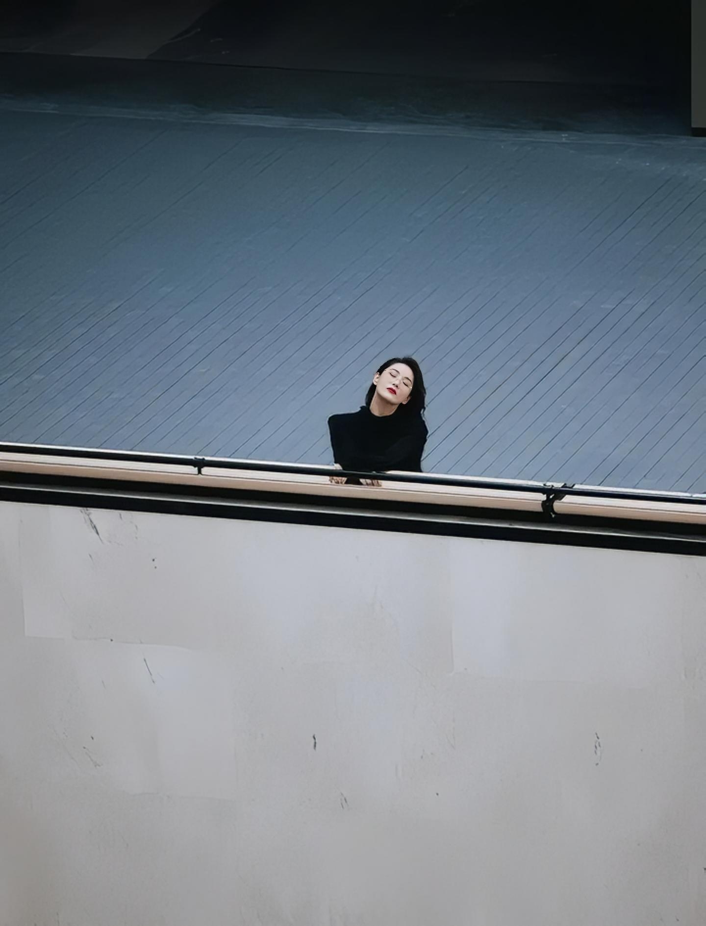 张曦予最新写真,优雅知性御姐风大美人