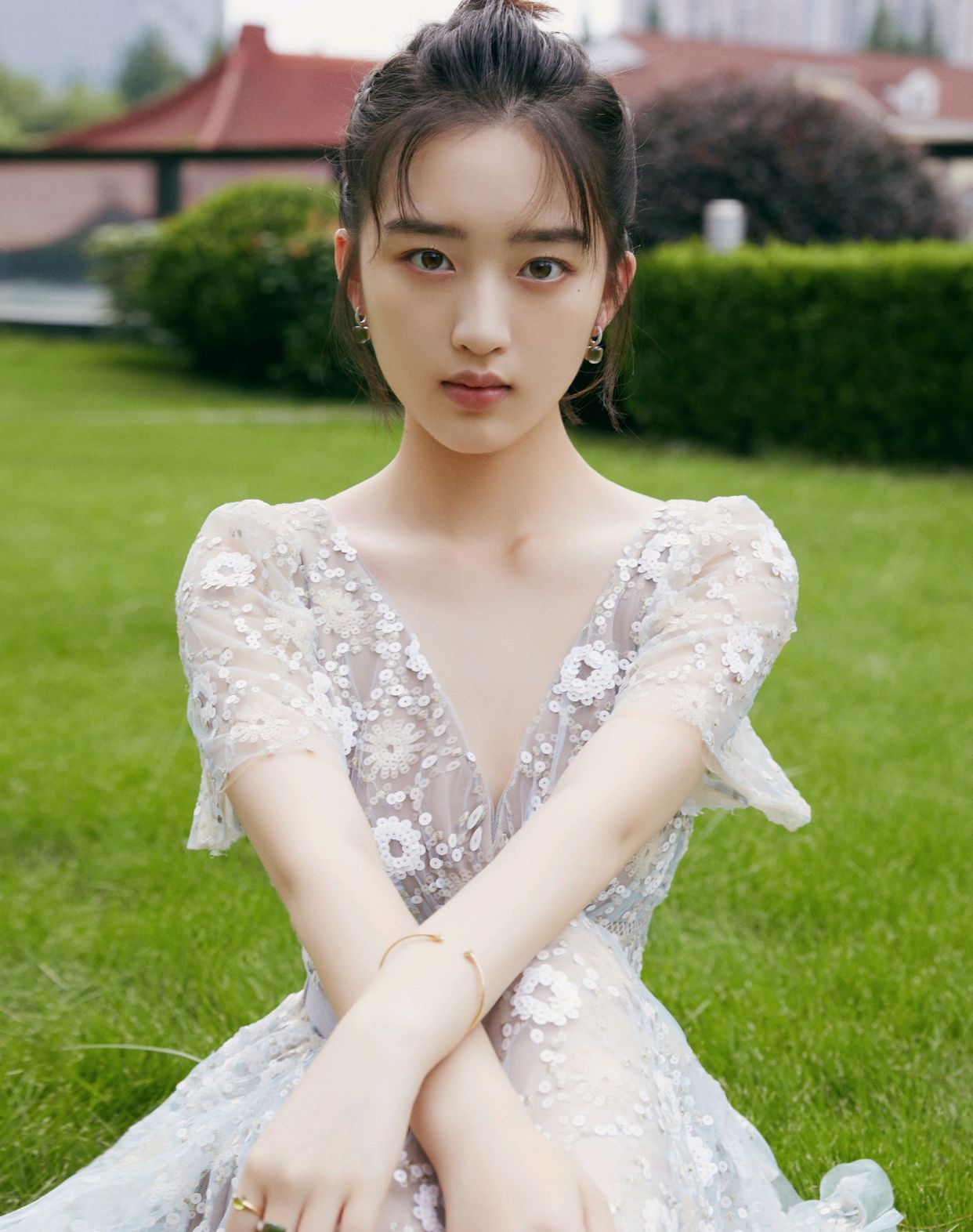 "美少女"邓恩熙:青春靓丽,甜美迷人