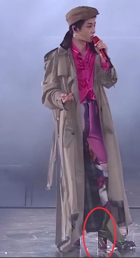 爱穿高跟鞋的6位男明星,身高不够鞋底来凑,证明了越努力越心酸