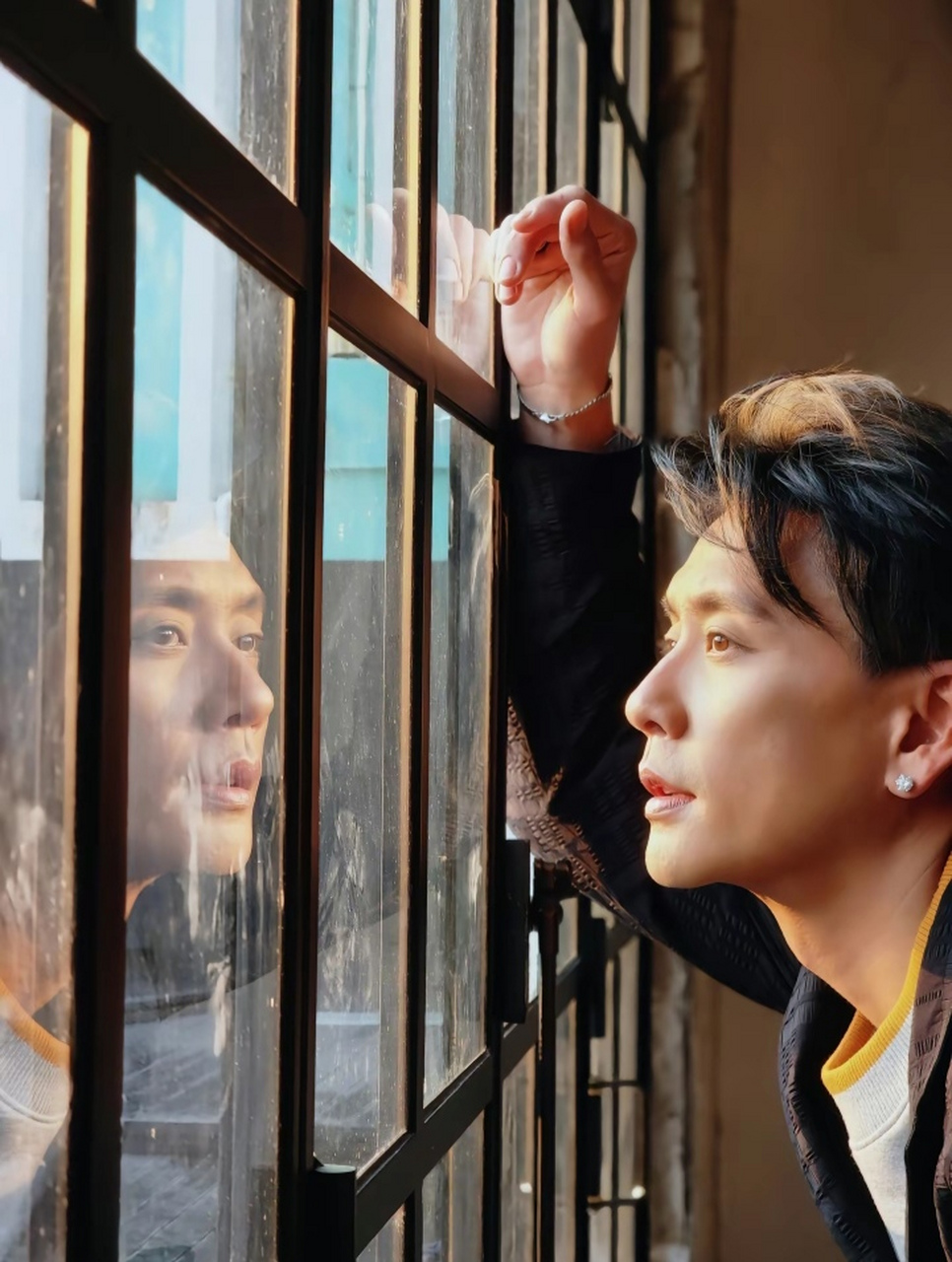 黄宗泽评论区现状,网友评论中肯的,直击要害的,一针见血的: 1.