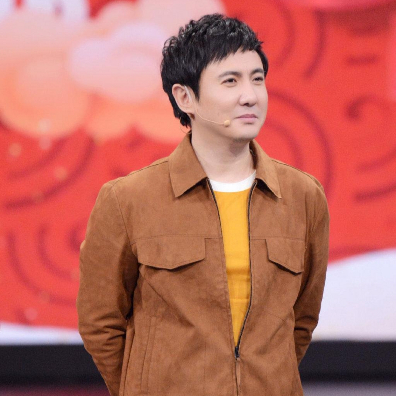 寻找百度ai写手计划# 沈腾(shen teng),中国内地喜剧演员,编剧,导演