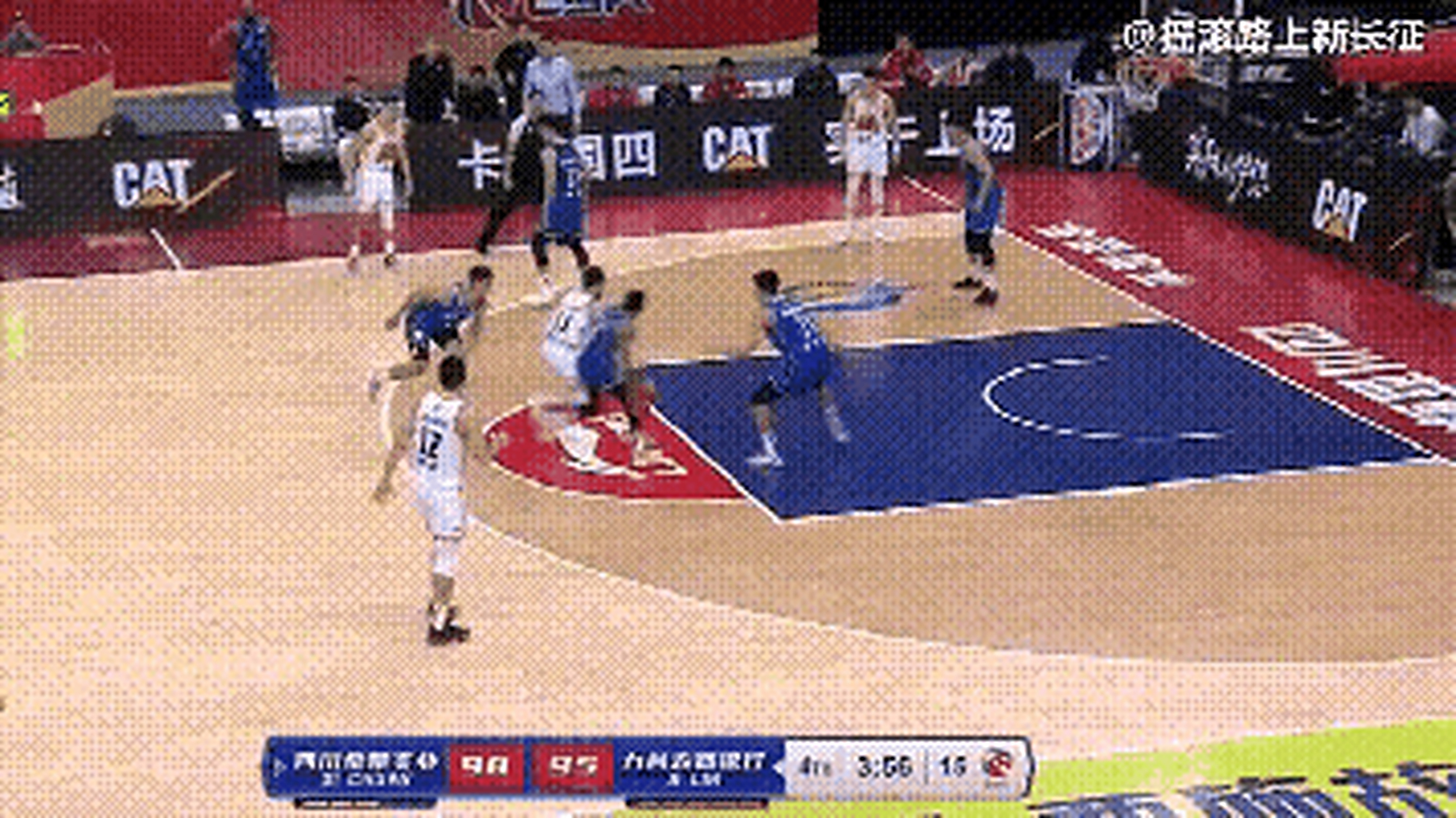 四川队小外援马兰的身高是cba联赛中最矮的,他的身高只有173厘米,可是