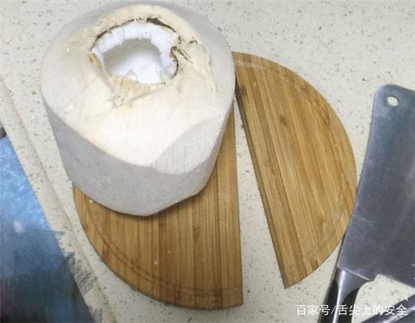 开椰子还在用菜刀砍?这些开椰子"神器,轻松搞定椰子壳