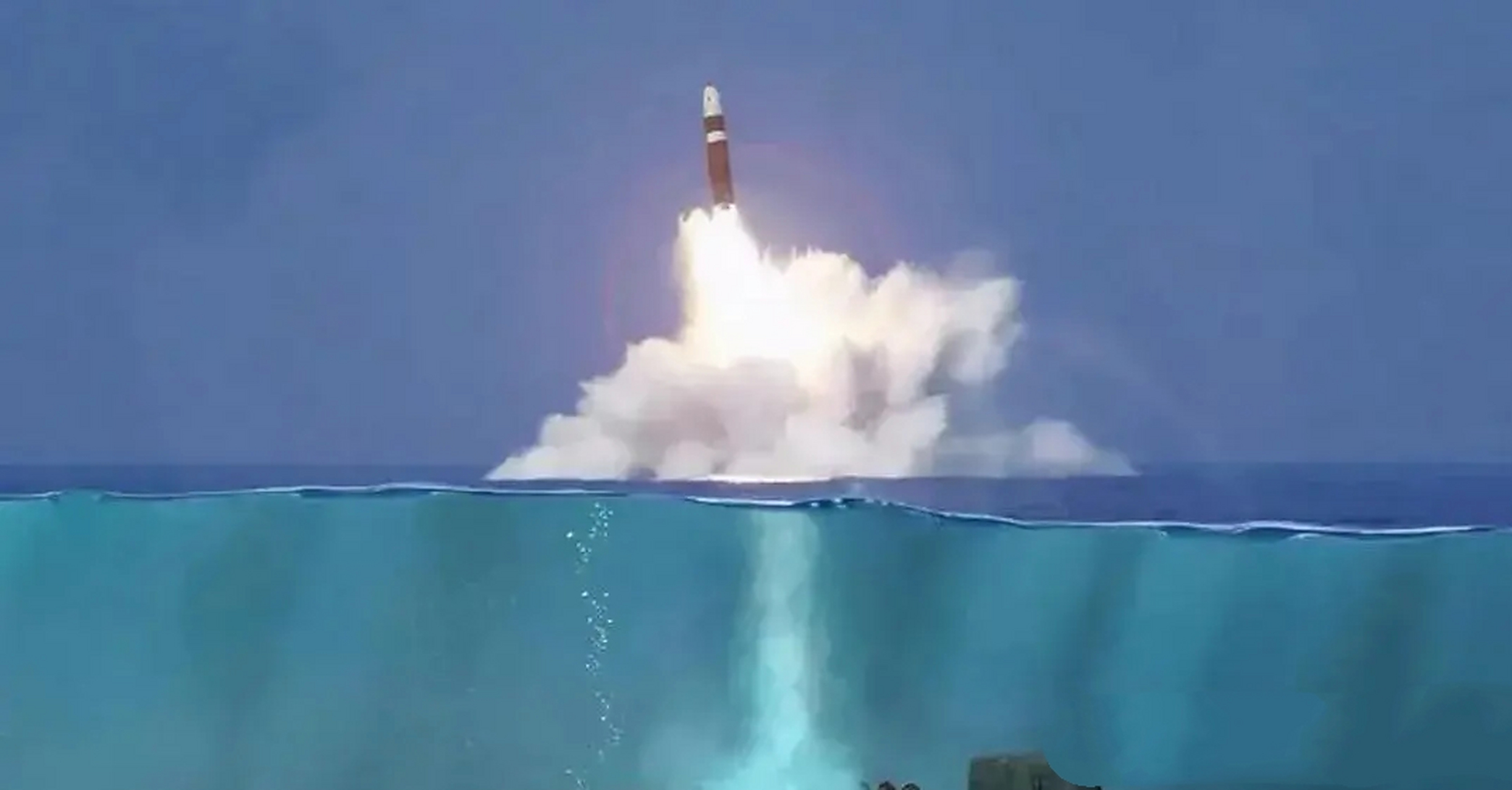 近日,我国巨浪4潜射导弹低调试验.这是个好消息!