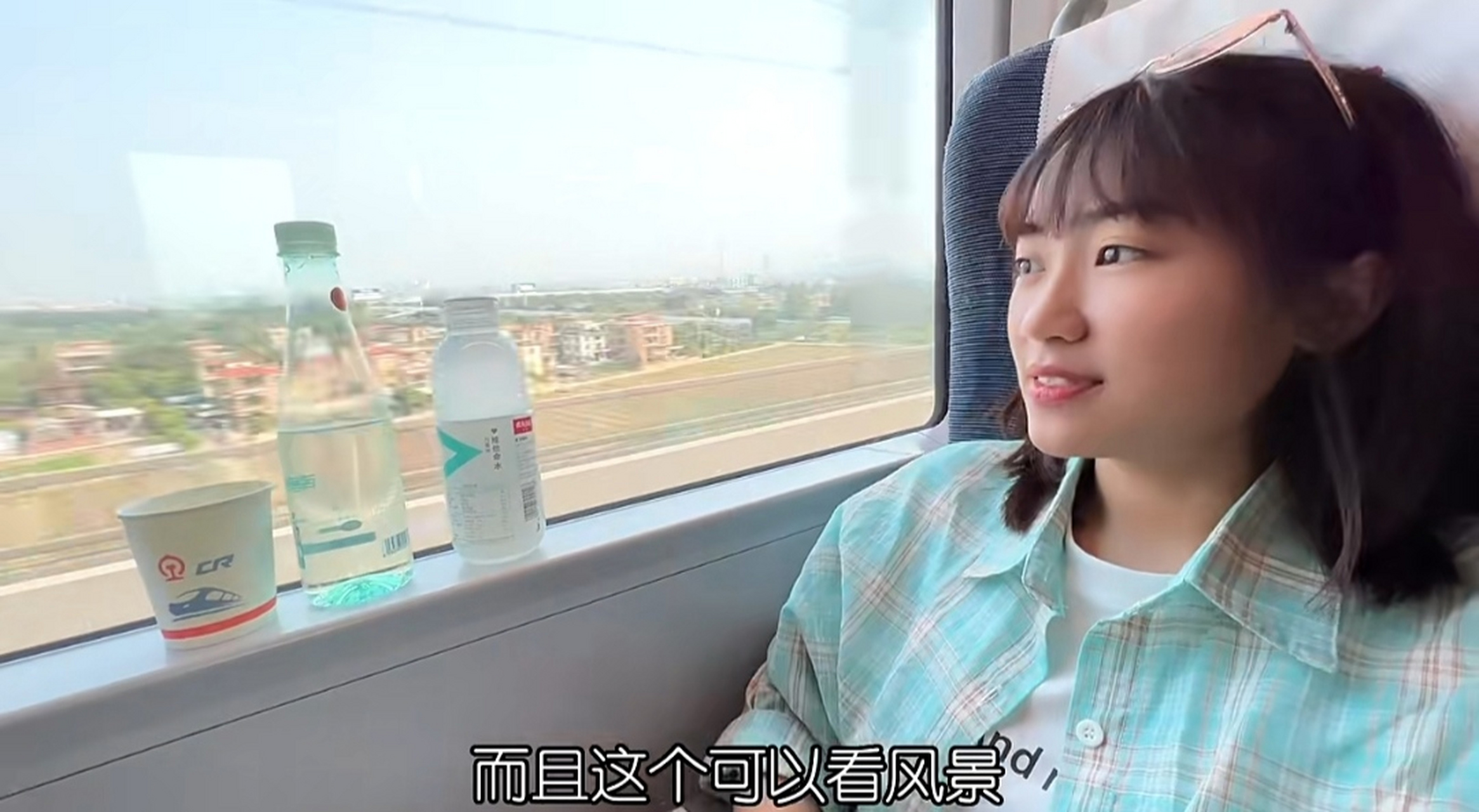 刚才看到中越夫妻刘刘阿荷的视频,两个人终于修成正果了.