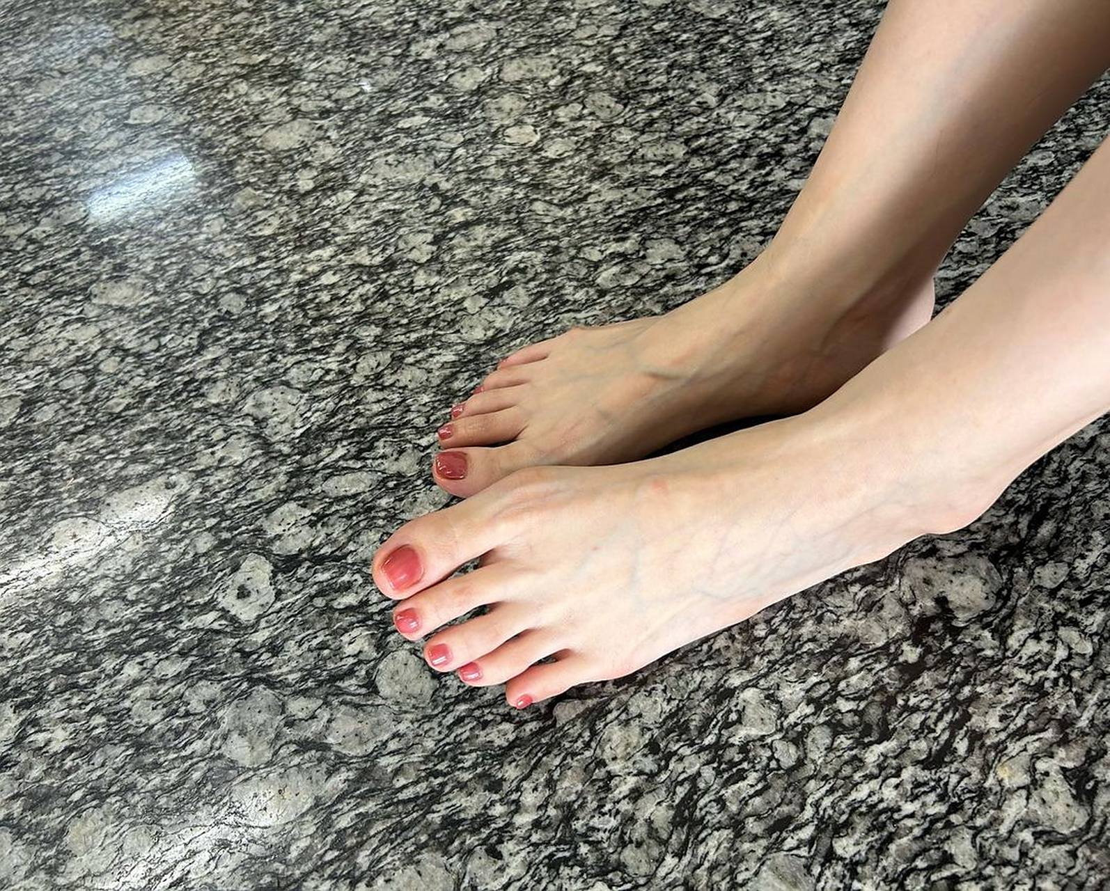 秀一秀我的小丫丫#美脚