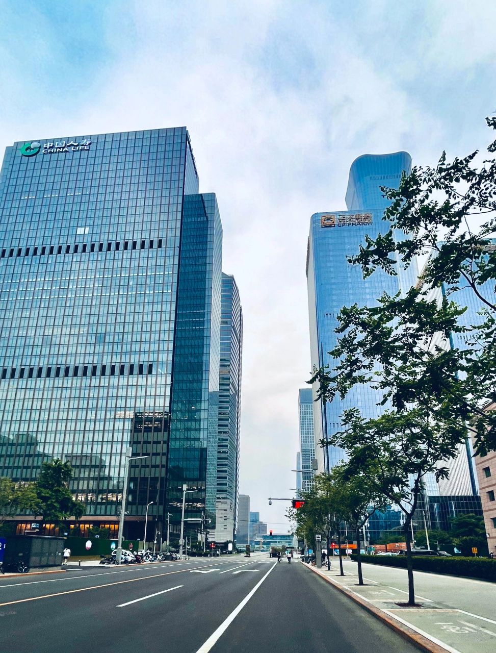 想看一下你们的高楼大厦