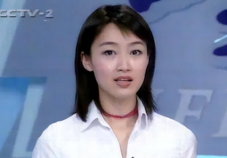 被央视开除的3位女主持,知三当三,有人沦为阶下囚,个个毁三观
