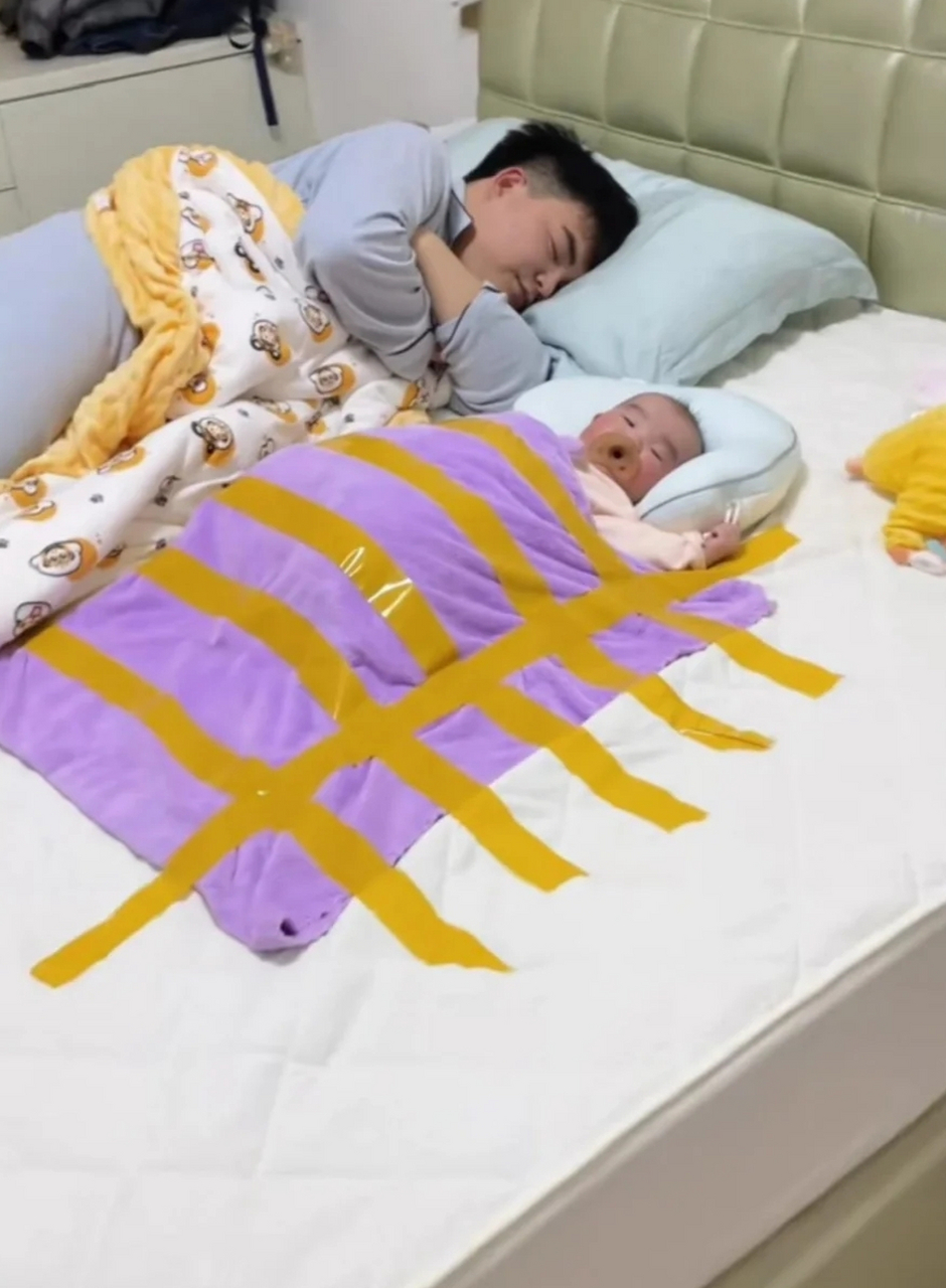 奶爸带娃出新招!